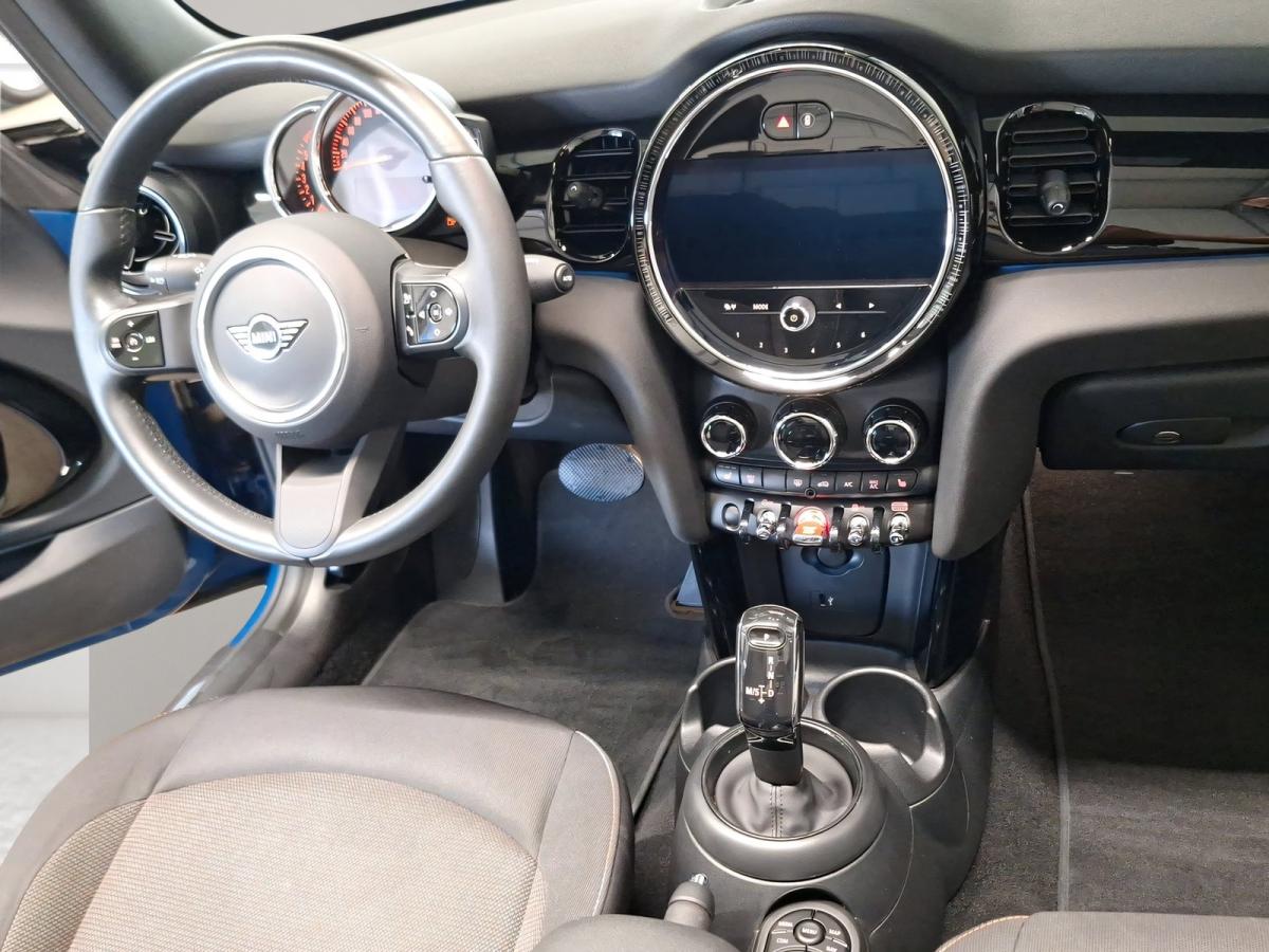 Originalaufnahme des Fahrzeugs Originalaufnahme des Fahrzeugs