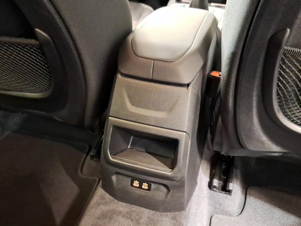 Originalaufnahme des Fahrzeugs Originalaufnahme des Fahrzeugs