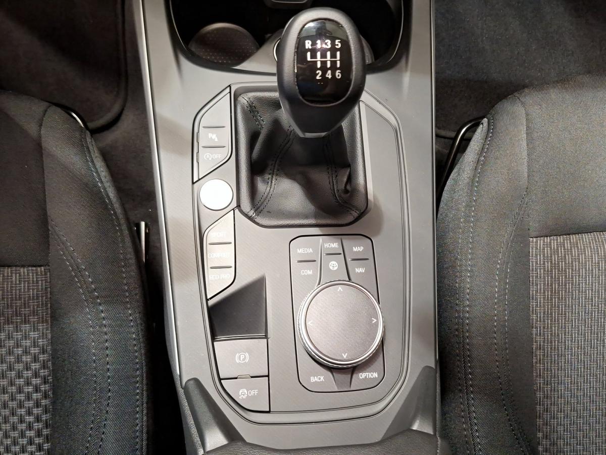 Originalaufnahme des Fahrzeugs Originalaufnahme des Fahrzeugs