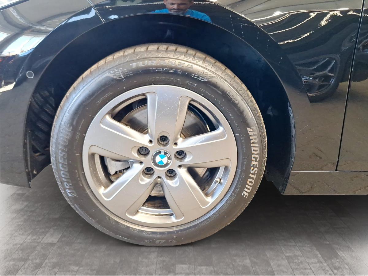 Originalaufnahme des Fahrzeugs Originalaufnahme des Fahrzeugs