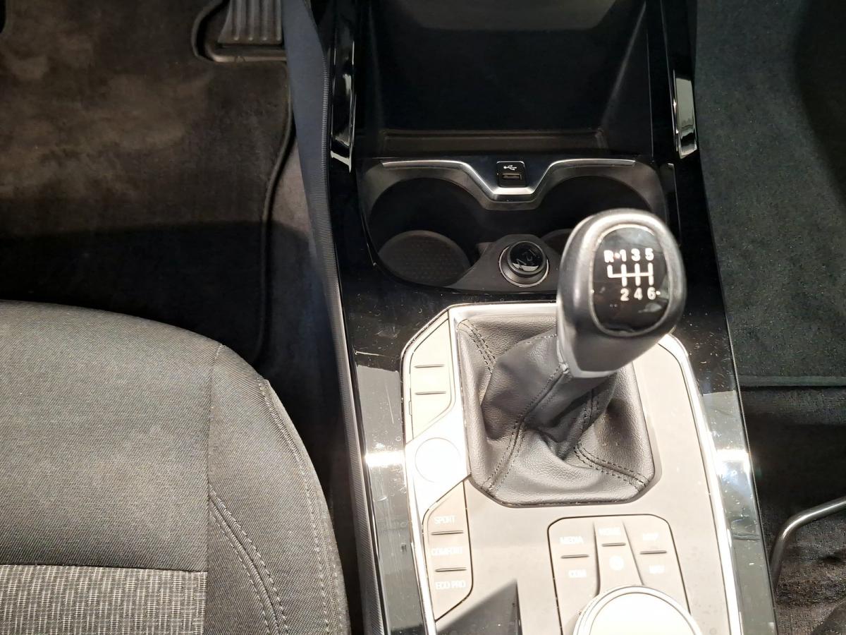 Originalaufnahme des Fahrzeugs Originalaufnahme des Fahrzeugs