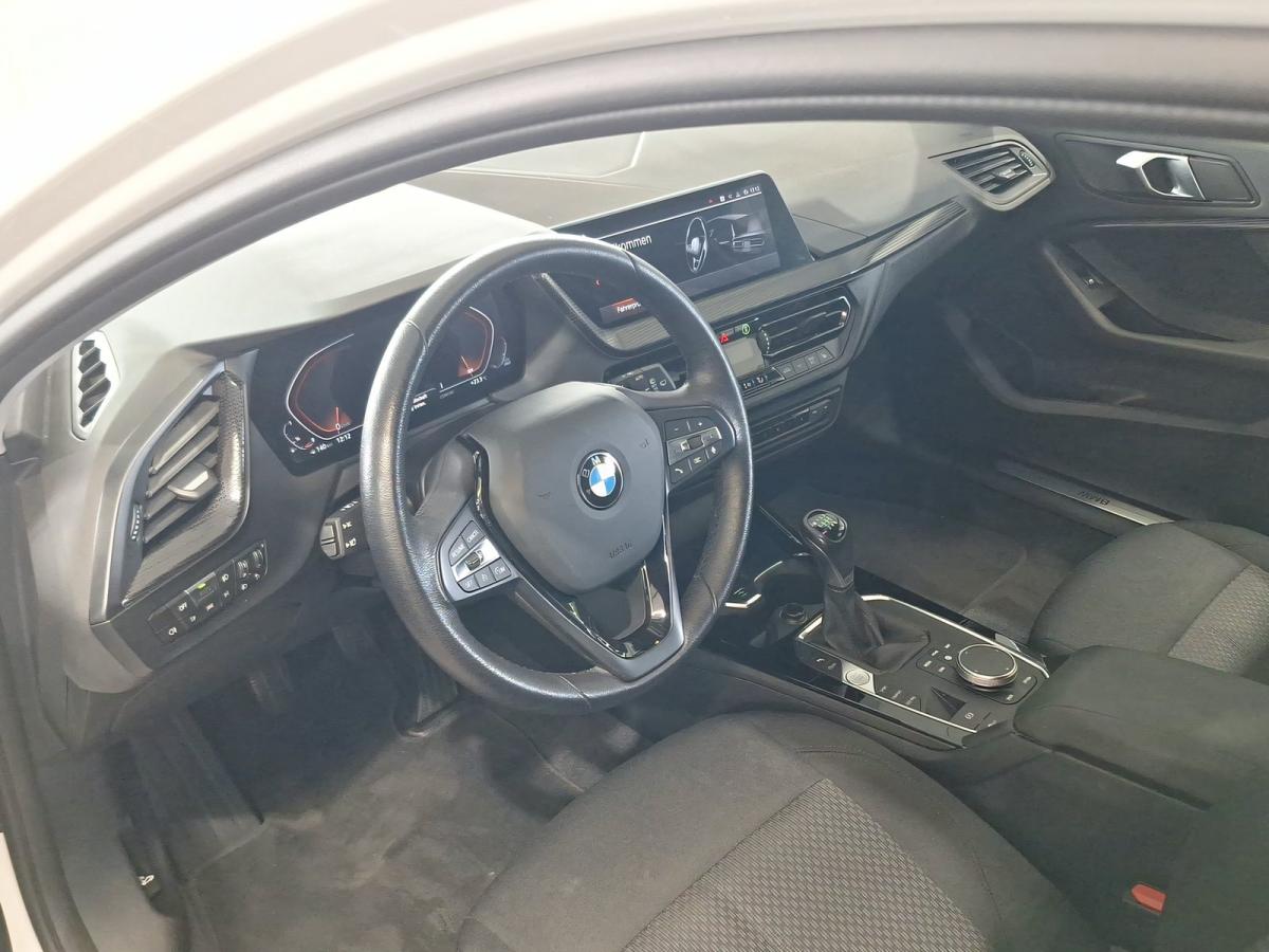 Originalaufnahme des Fahrzeugs Originalaufnahme des Fahrzeugs