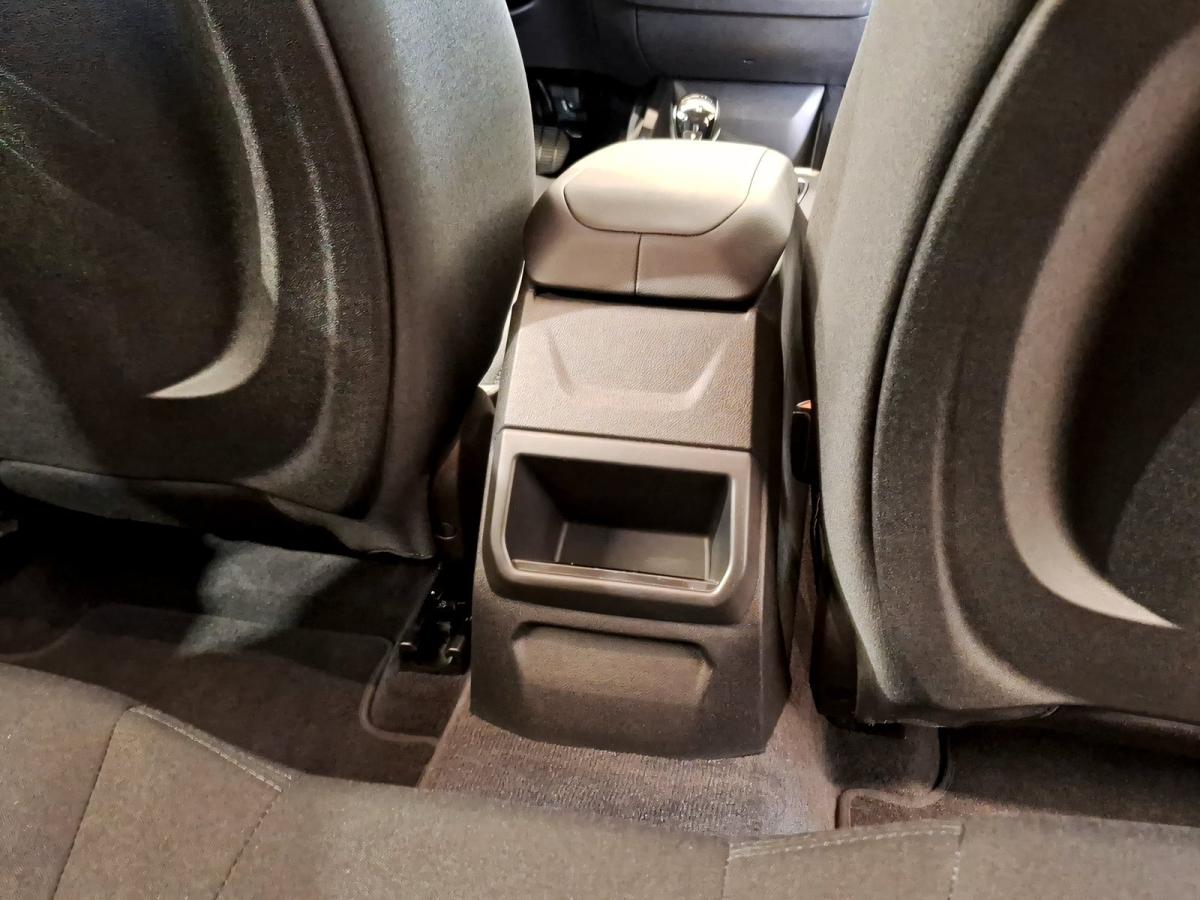 Originalaufnahme des Fahrzeugs Originalaufnahme des Fahrzeugs