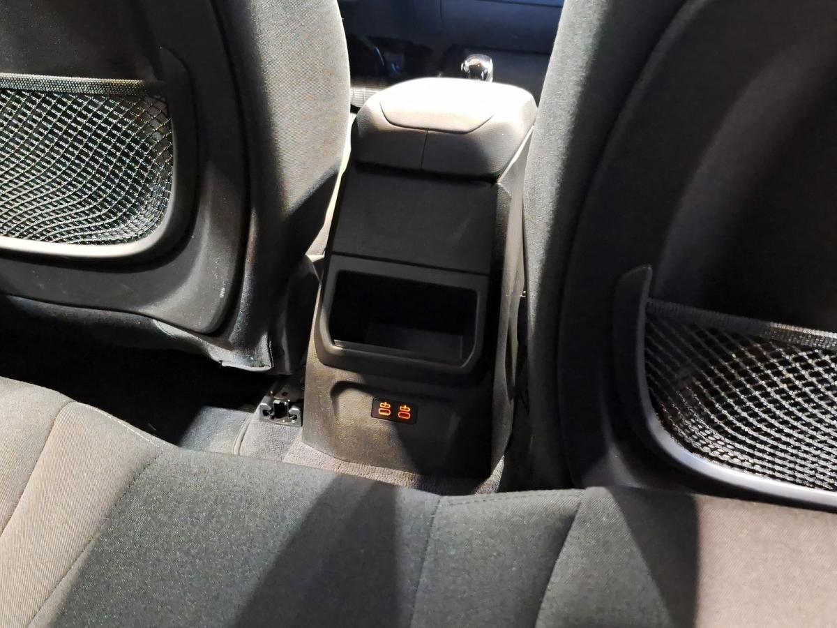 Originalaufnahme des Fahrzeugs Originalaufnahme des Fahrzeugs