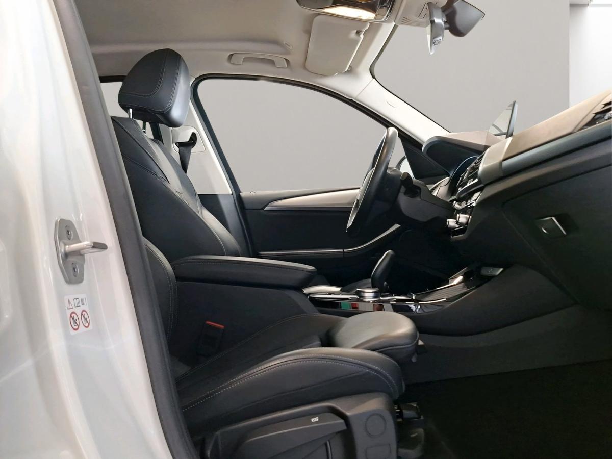 Originalaufnahme des Fahrzeugs Originalaufnahme des Fahrzeugs