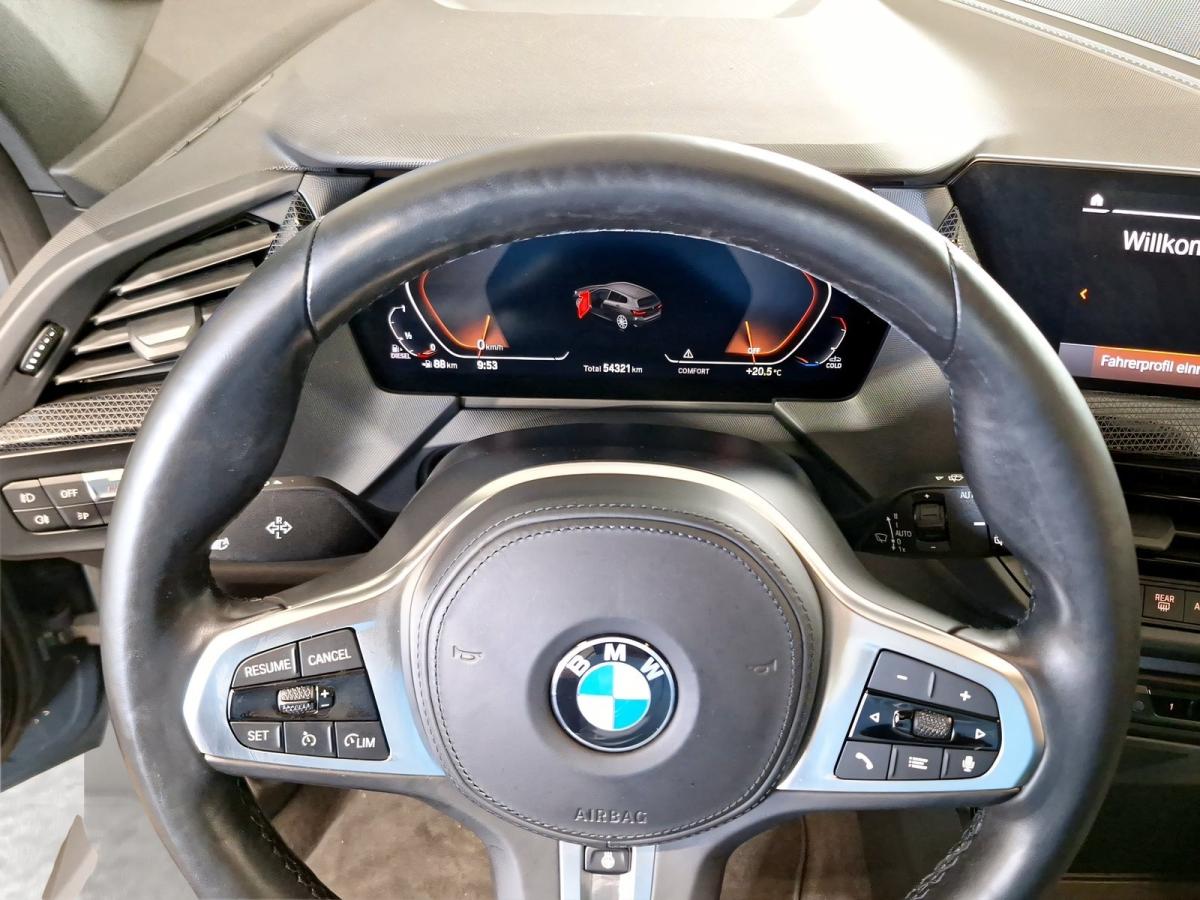 Originalaufnahme des Fahrzeugs Originalaufnahme des Fahrzeugs