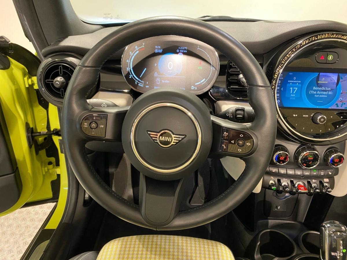 Originalaufnahme des Fahrzeugs Originalaufnahme des Fahrzeugs