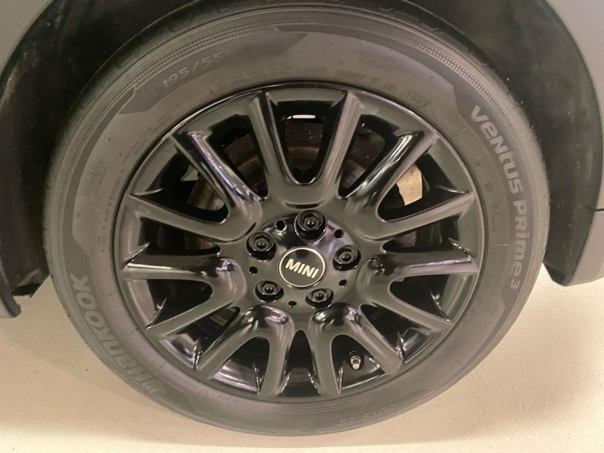 Originalaufnahme des Fahrzeugs Originalaufnahme des Fahrzeugs