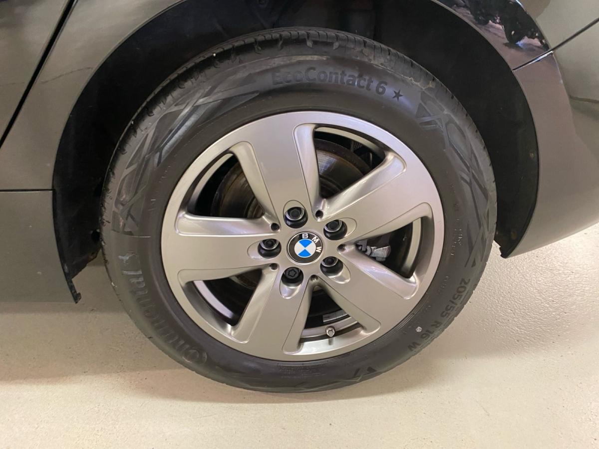 Originalaufnahme des Fahrzeugs Originalaufnahme des Fahrzeugs