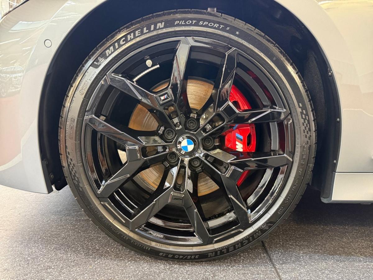 Originalaufnahme des Fahrzeugs Originalaufnahme des Fahrzeugs