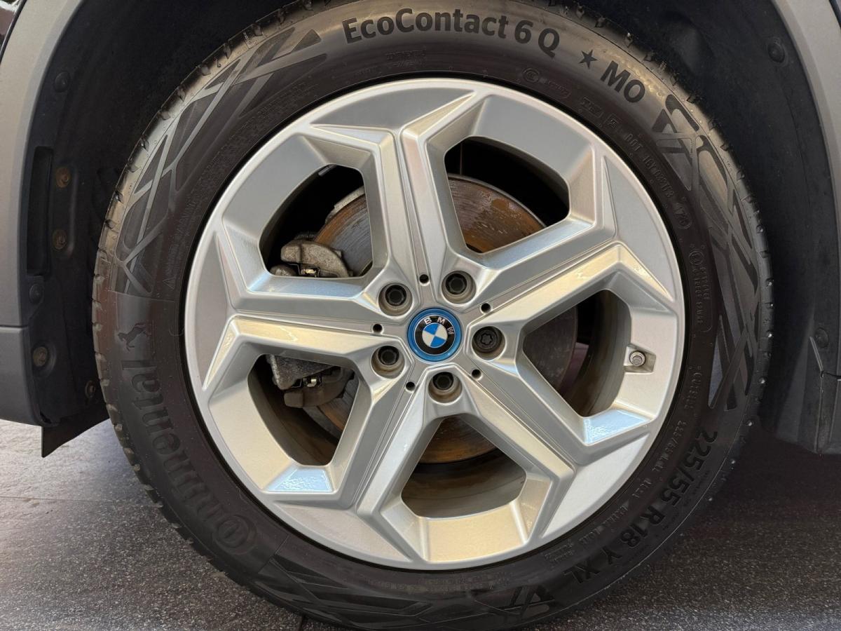 Originalaufnahme des Fahrzeugs Originalaufnahme des Fahrzeugs