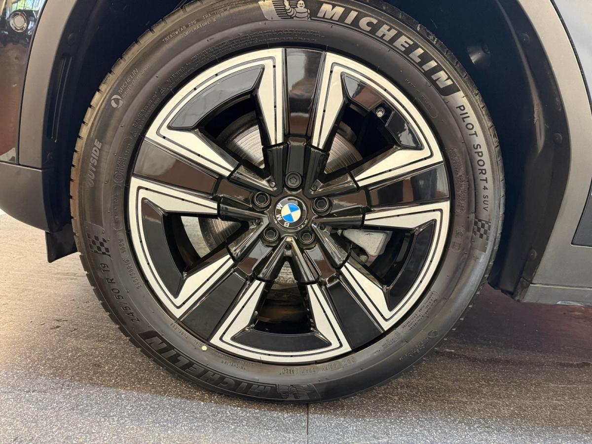 Originalaufnahme des Fahrzeugs Originalaufnahme des Fahrzeugs