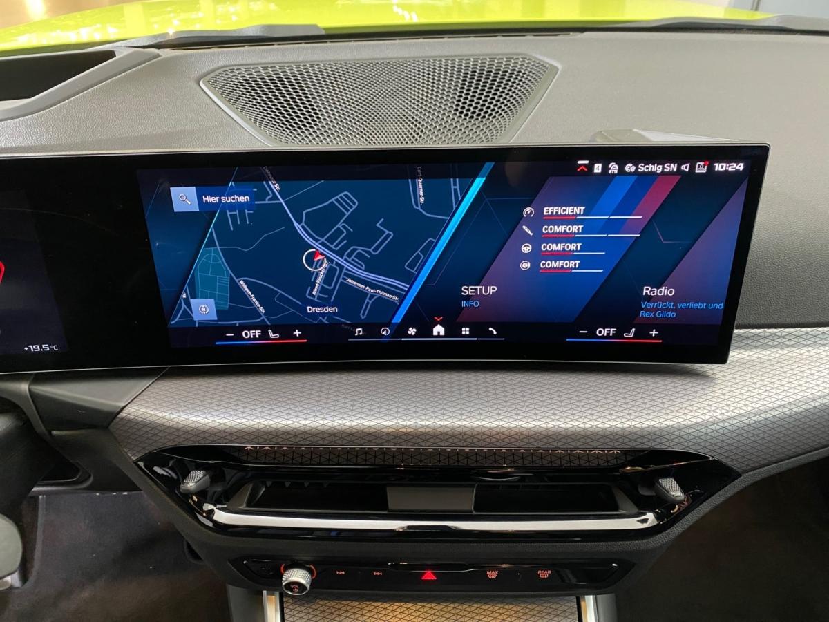 BMW M2 Coupe im Innenraum