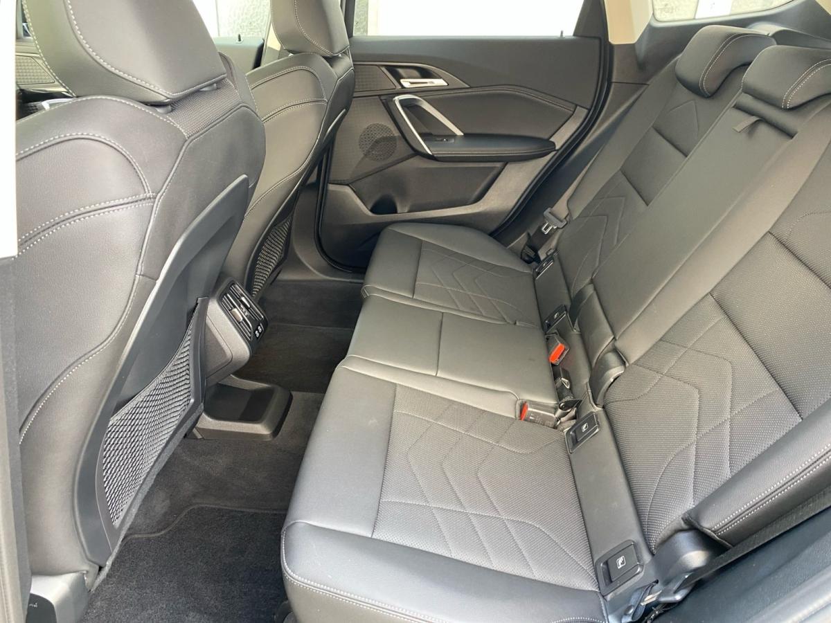 Originalaufnahme des Fahrzeugs Originalaufnahme des Fahrzeugs