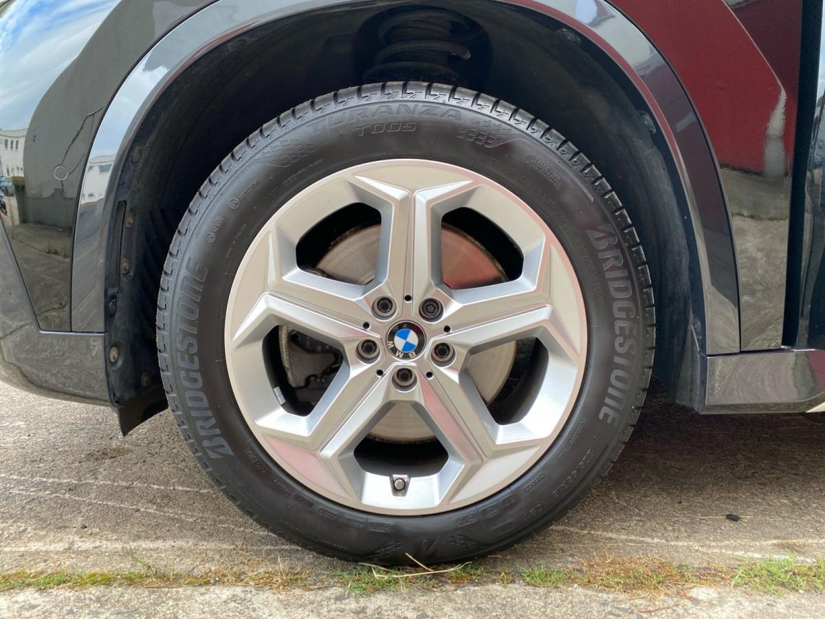 Originalaufnahme des Fahrzeugs Originalaufnahme des Fahrzeugs