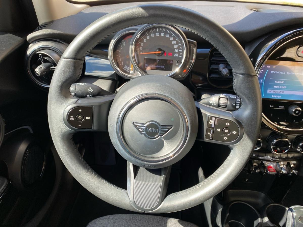 Originalaufnahme des Fahrzeugs Originalaufnahme des Fahrzeugs