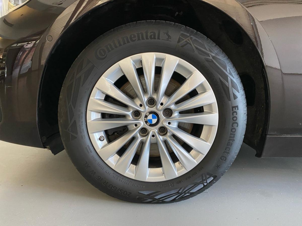 Originalaufnahme des Fahrzeugs Originalaufnahme des Fahrzeugs