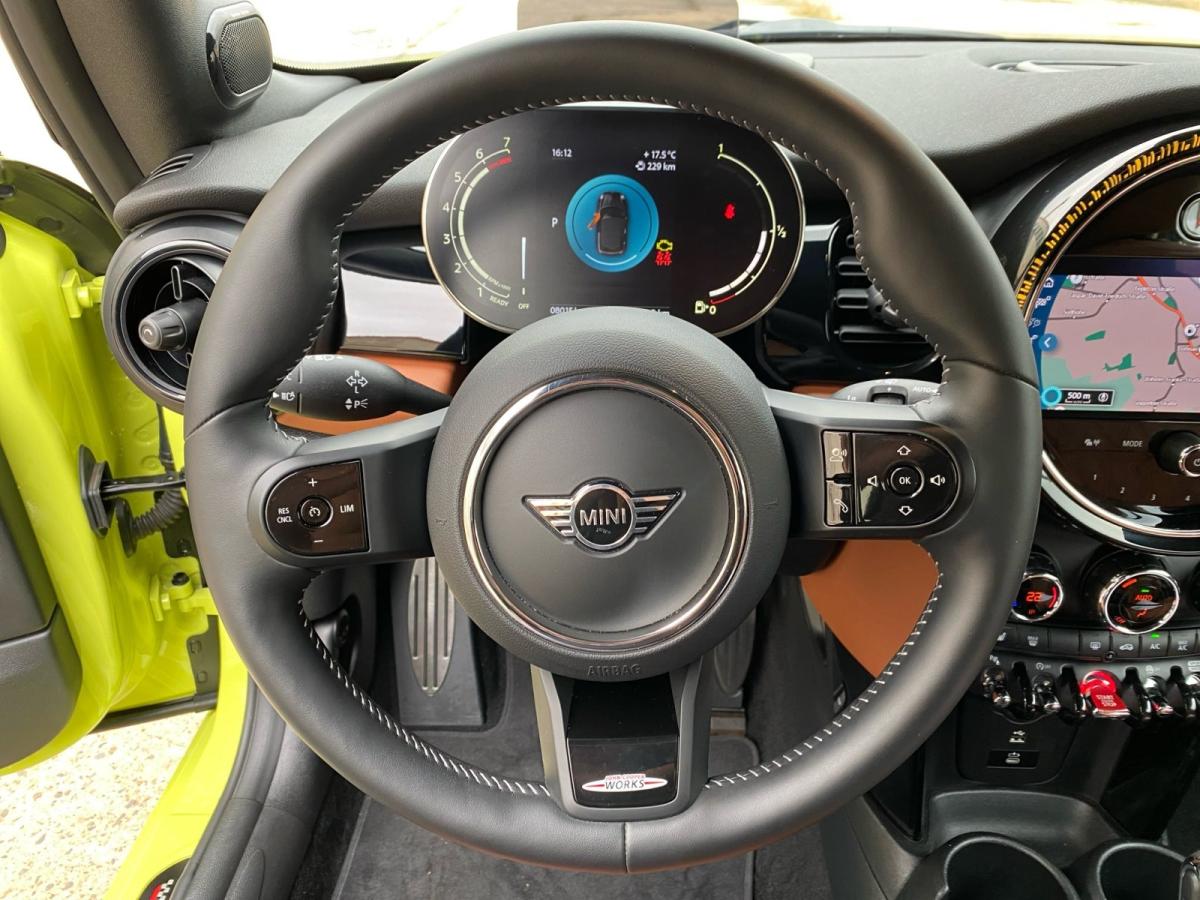 Originalaufnahme des Fahrzeugs Originalaufnahme des Fahrzeugs