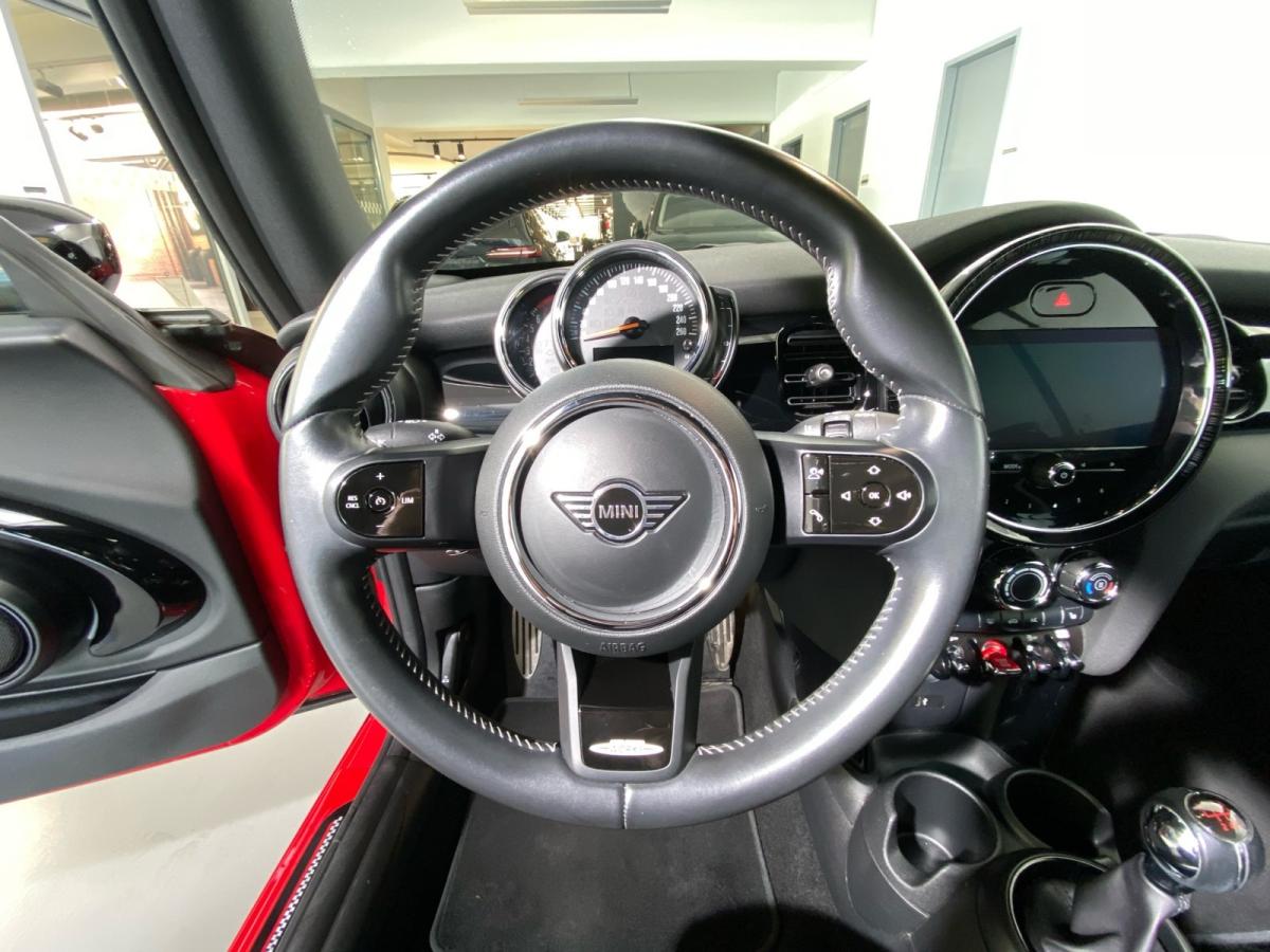 Originalaufnahme des Fahrzeugs