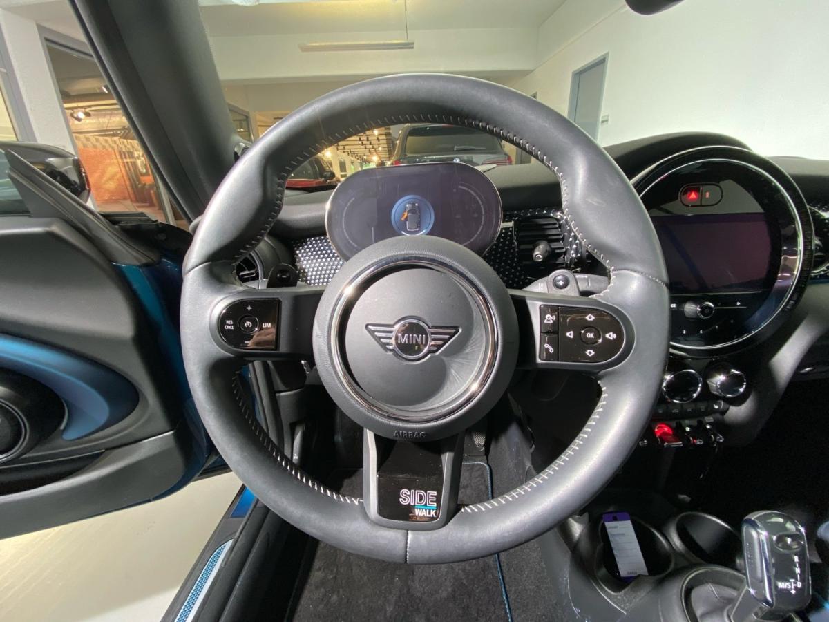 Originalaufnahme des Fahrzeugs