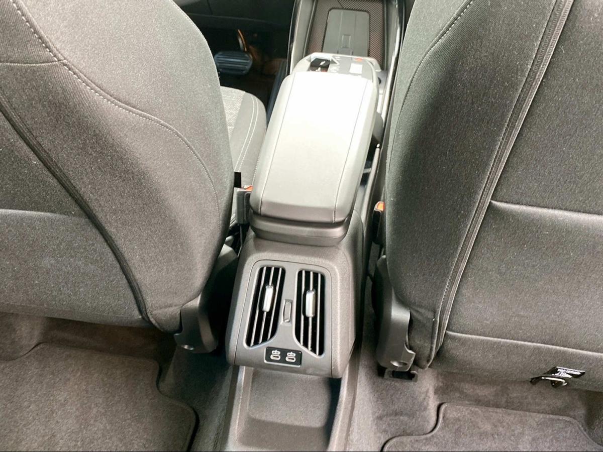Originalaufnahme des Fahrzeugs Originalaufnahme des Fahrzeugs
