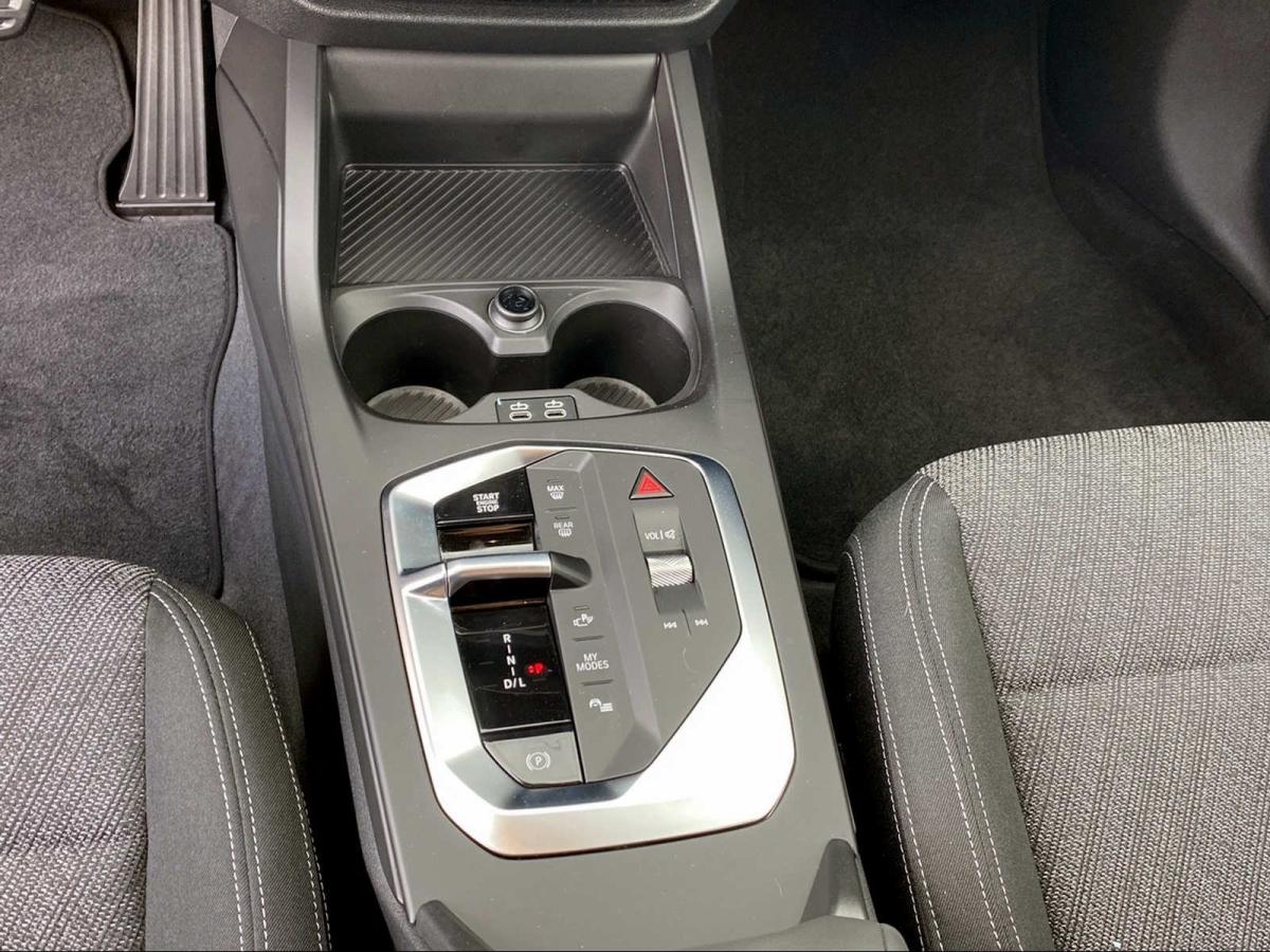 Originalaufnahme des Fahrzeugs Originalaufnahme des Fahrzeugs