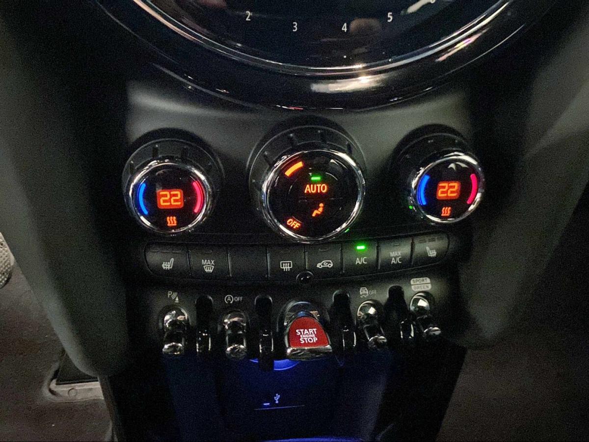 Originalaufnahme des Fahrzeugs Originalaufnahme des Fahrzeugs