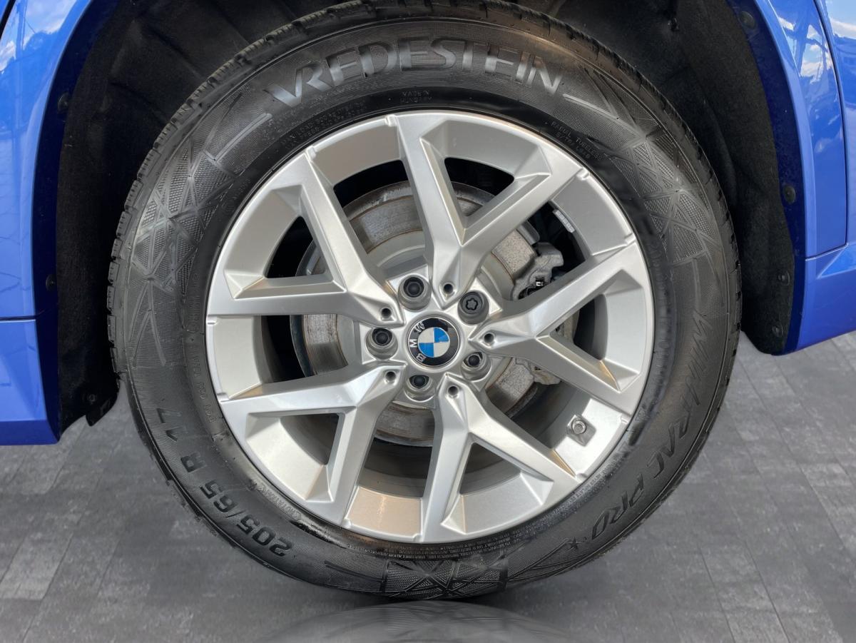 Originalaufnahme des Fahrzeugs Originalaufnahme des Fahrzeugs