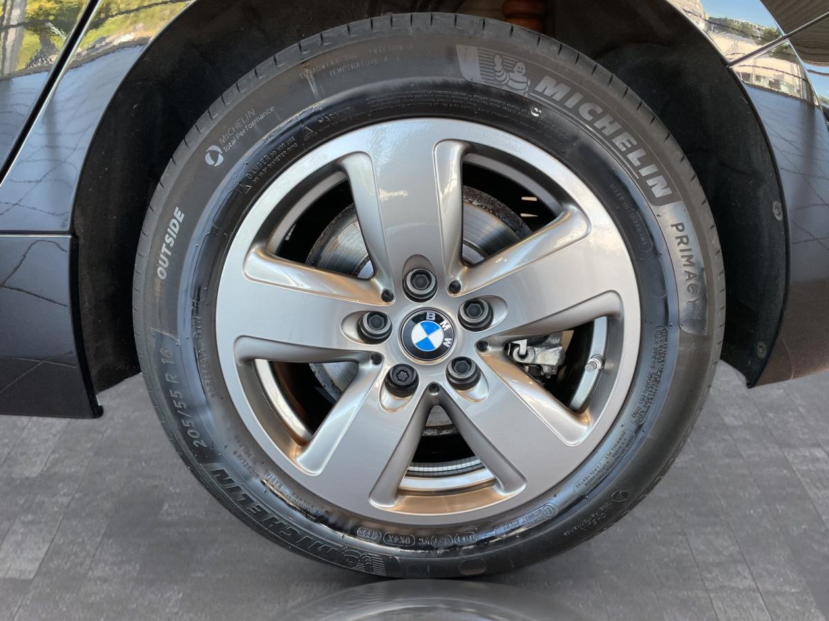 Originalaufnahme des Fahrzeugs Originalaufnahme des Fahrzeugs
