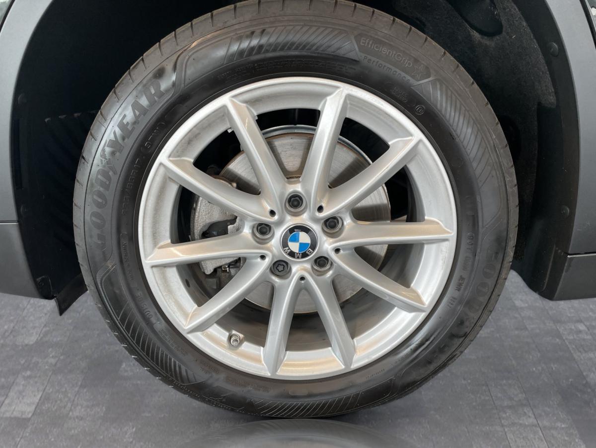 Originalaufnahme des Fahrzeugs Originalaufnahme des Fahrzeugs