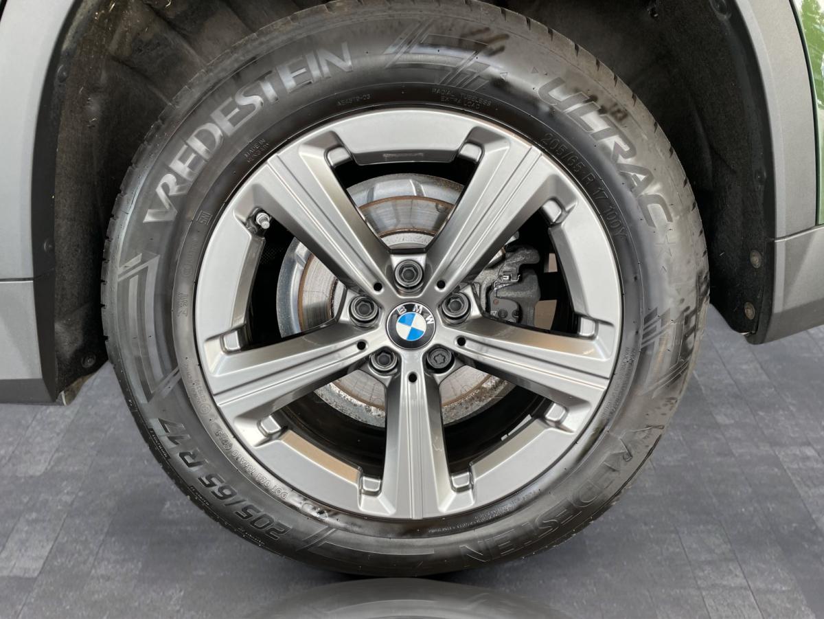 Originalaufnahme des Fahrzeugs Originalaufnahme des Fahrzeugs