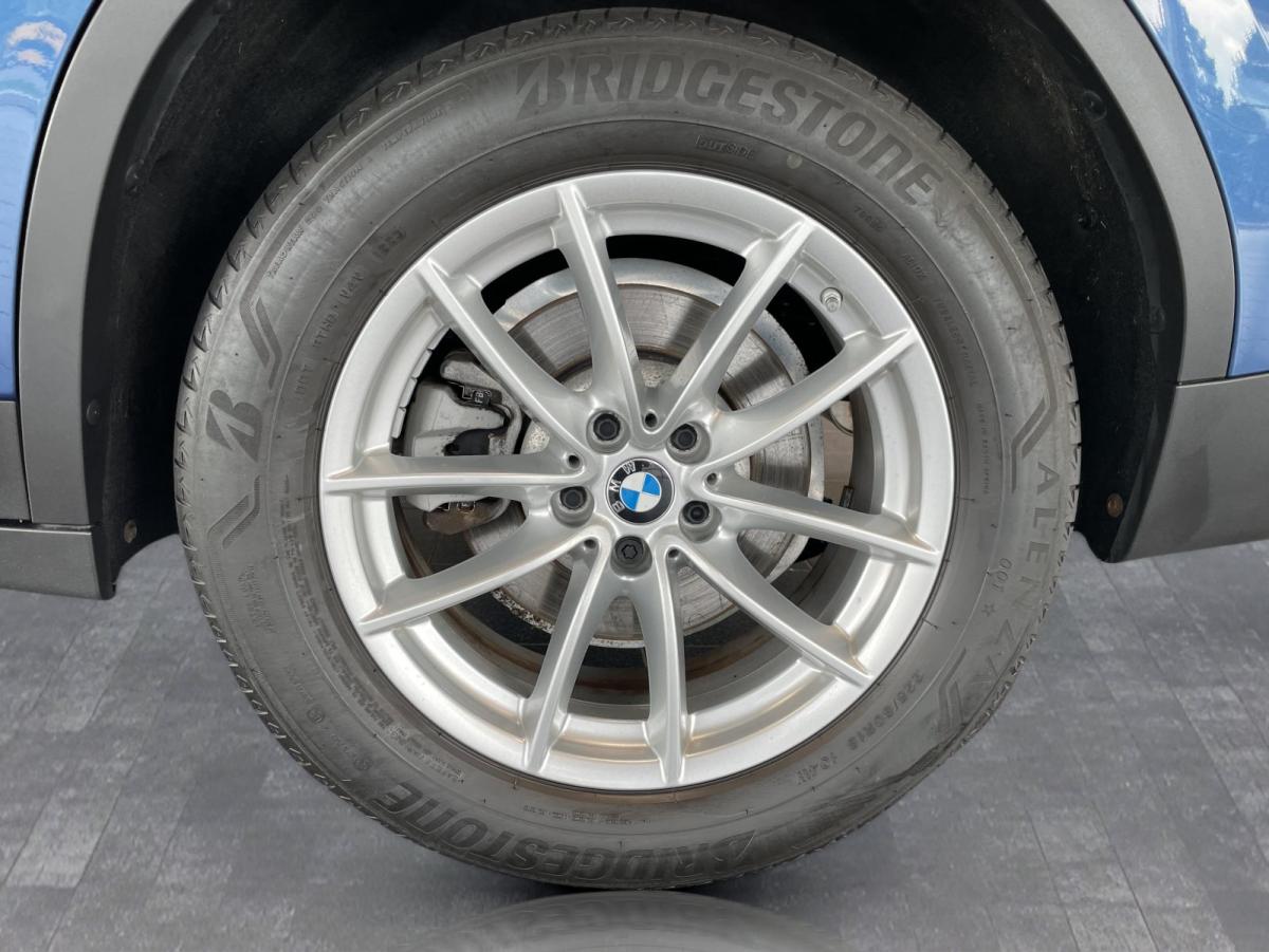 Originalaufnahme des Fahrzeugs Originalaufnahme des Fahrzeugs