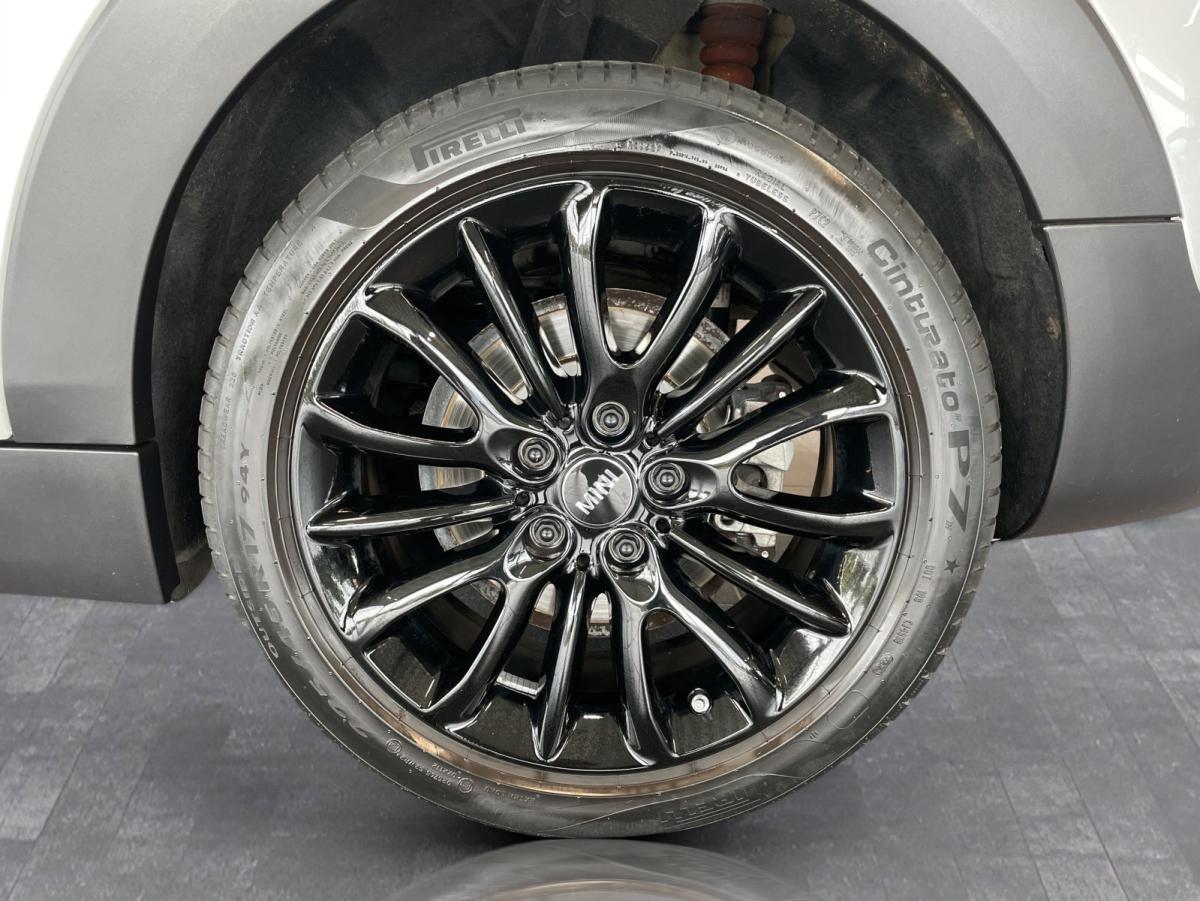 Originalaufnahme des Fahrzeugs Originalaufnahme des Fahrzeugs