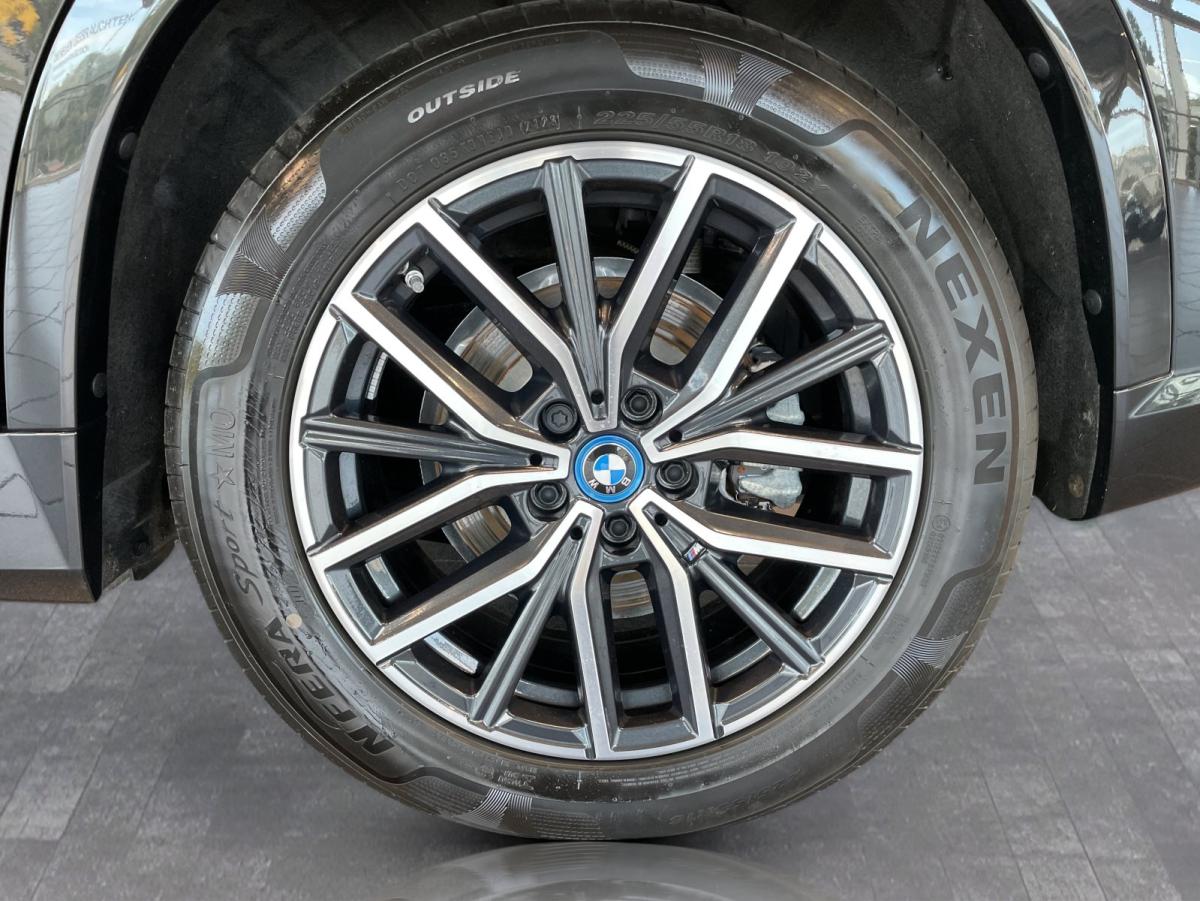 Originalaufnahme des Fahrzeugs Originalaufnahme des Fahrzeugs