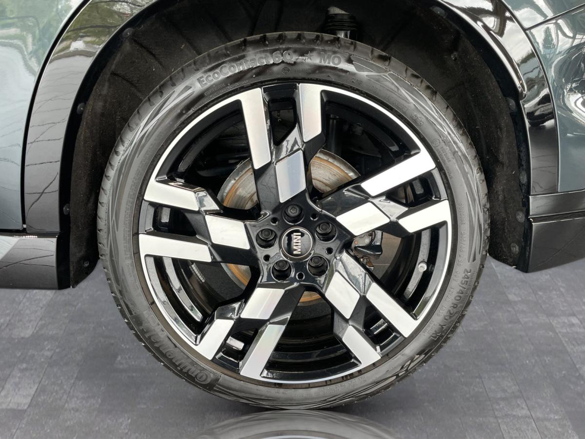 Originalaufnahme des Fahrzeugs Originalaufnahme des Fahrzeugs