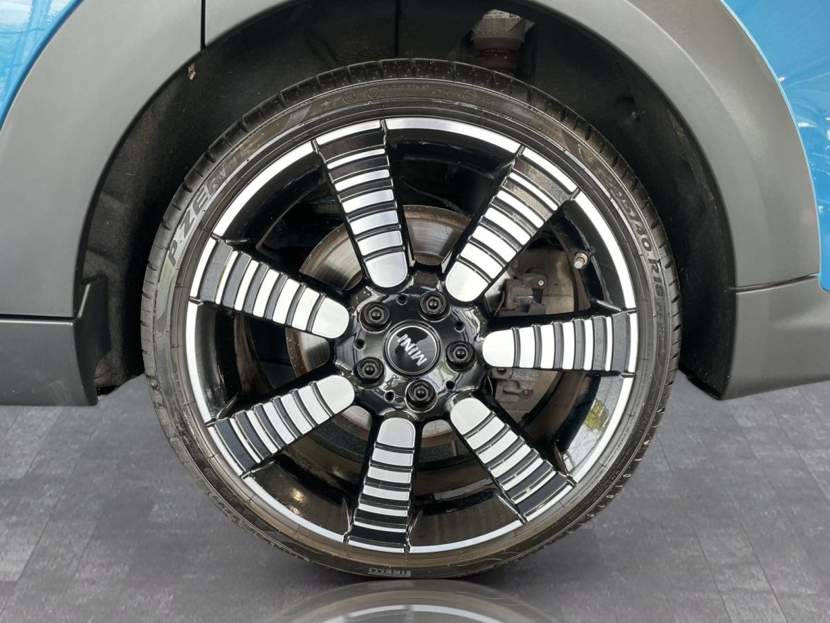 Originalaufnahme des Fahrzeugs Originalaufnahme des Fahrzeugs
