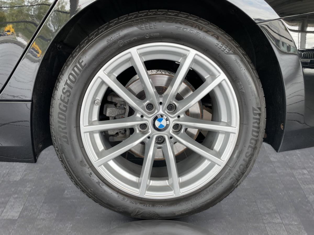 Originalaufnahme des Fahrzeugs Originalaufnahme des Fahrzeugs