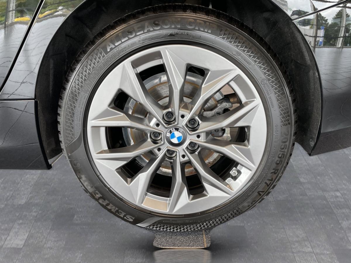 Originalaufnahme des Fahrzeugs Originalaufnahme des Fahrzeugs
