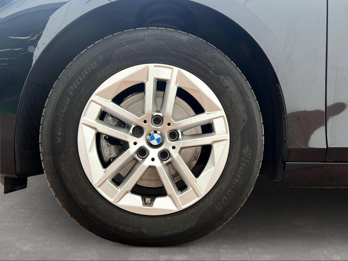 Originalaufnahme des Fahrzeugs Originalaufnahme des Fahrzeugs