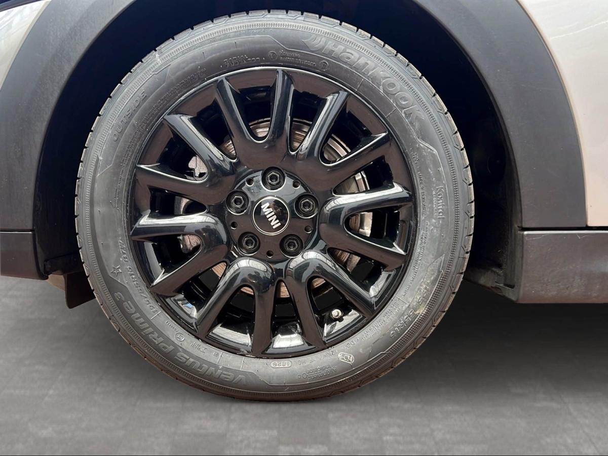 Originalaufnahme des Fahrzeugs Originalaufnahme des Fahrzeugs