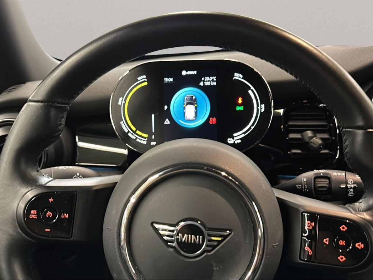 Originalaufnahme des Fahrzeugs Originalaufnahme des Fahrzeugs