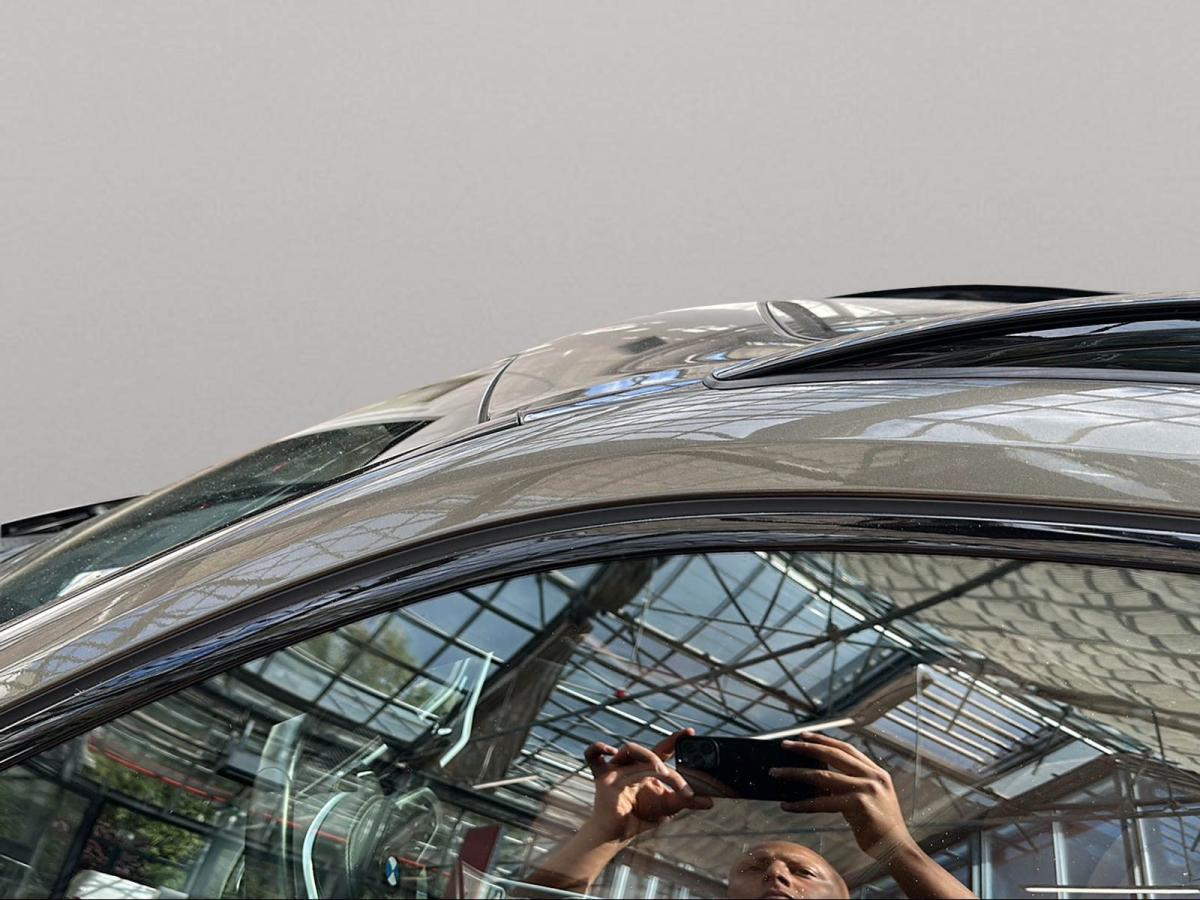 Originalaufnahme des Fahrzeugs Originalaufnahme des Fahrzeugs