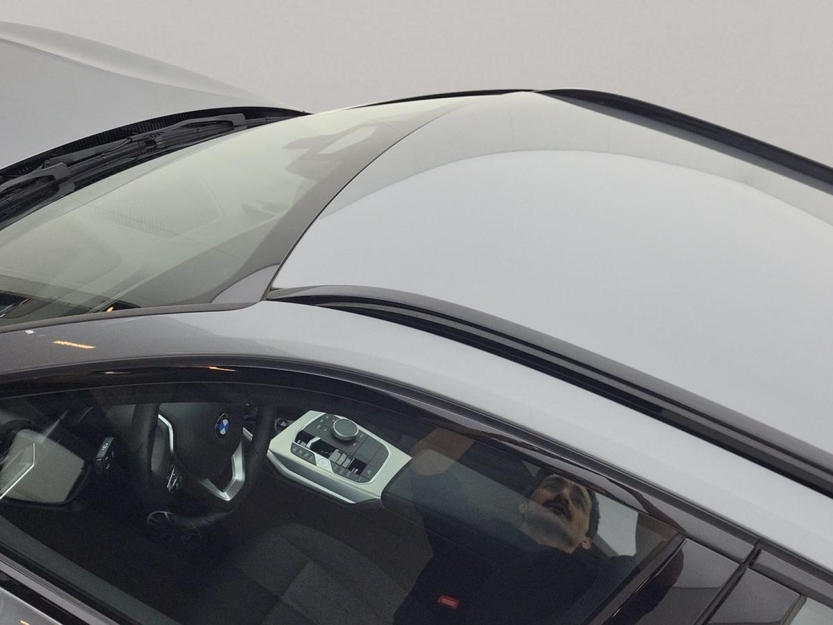 Originalaufnahme des Fahrzeugs Originalaufnahme des Fahrzeugs