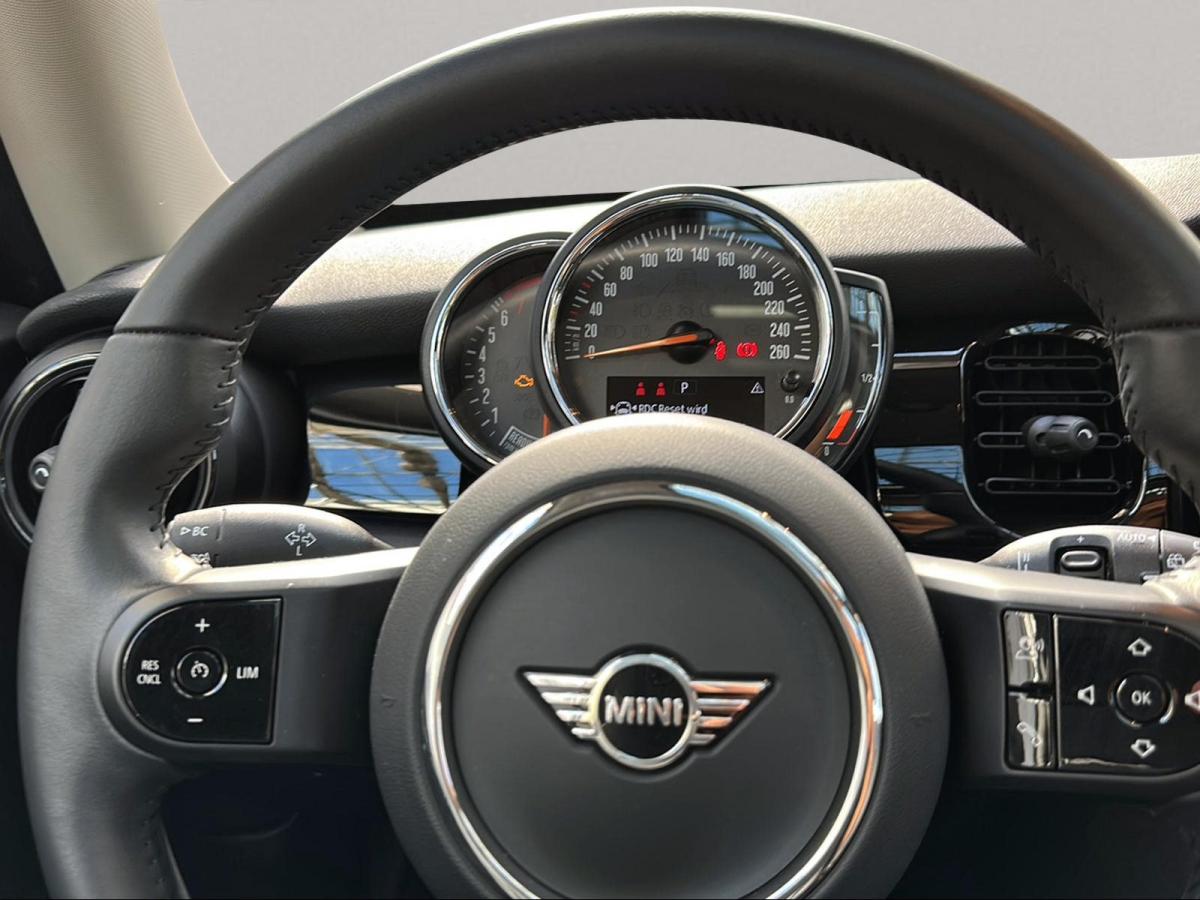 Originalaufnahme des Fahrzeugs Originalaufnahme des Fahrzeugs