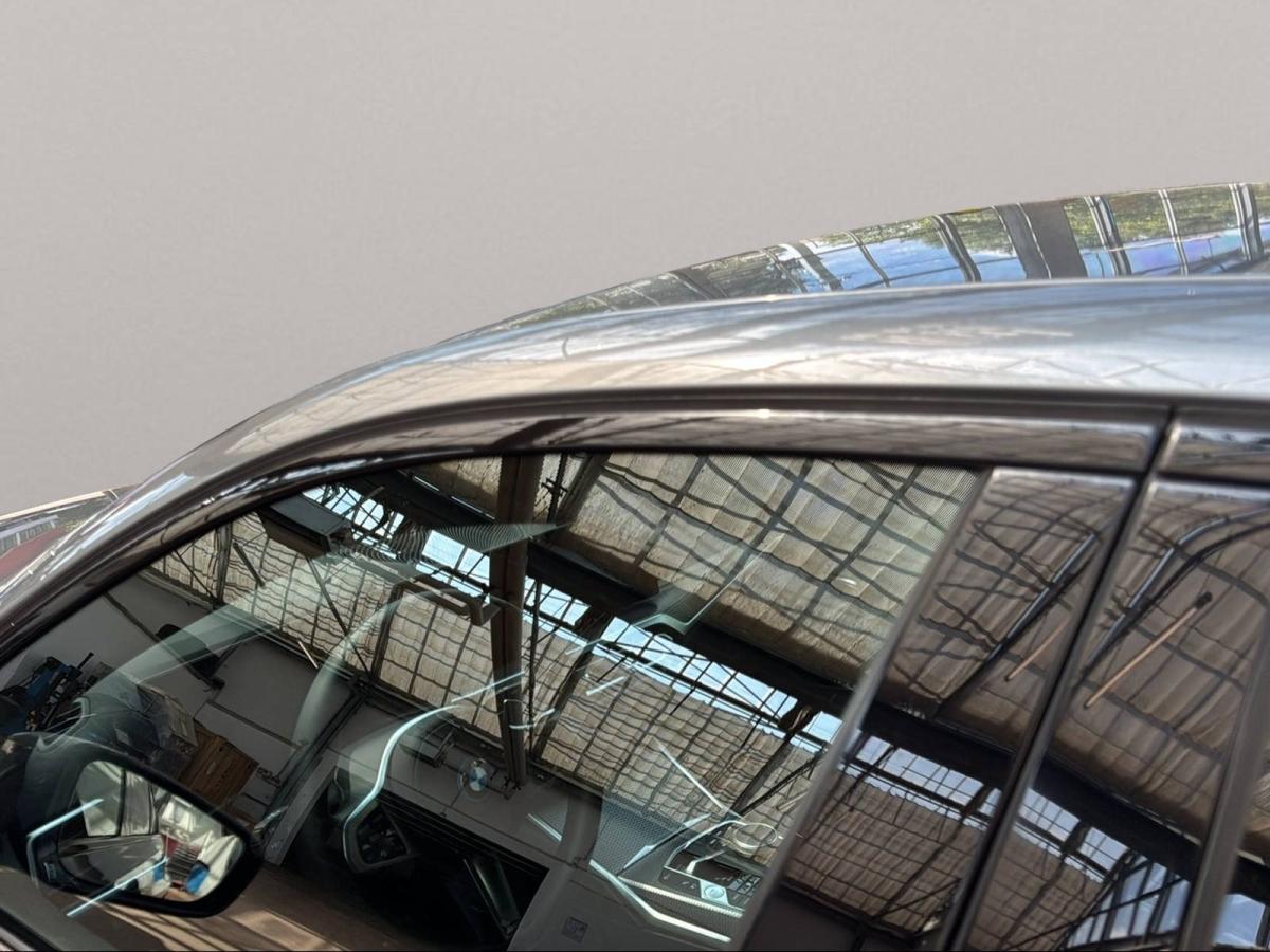 Originalaufnahme des Fahrzeugs Originalaufnahme des Fahrzeugs