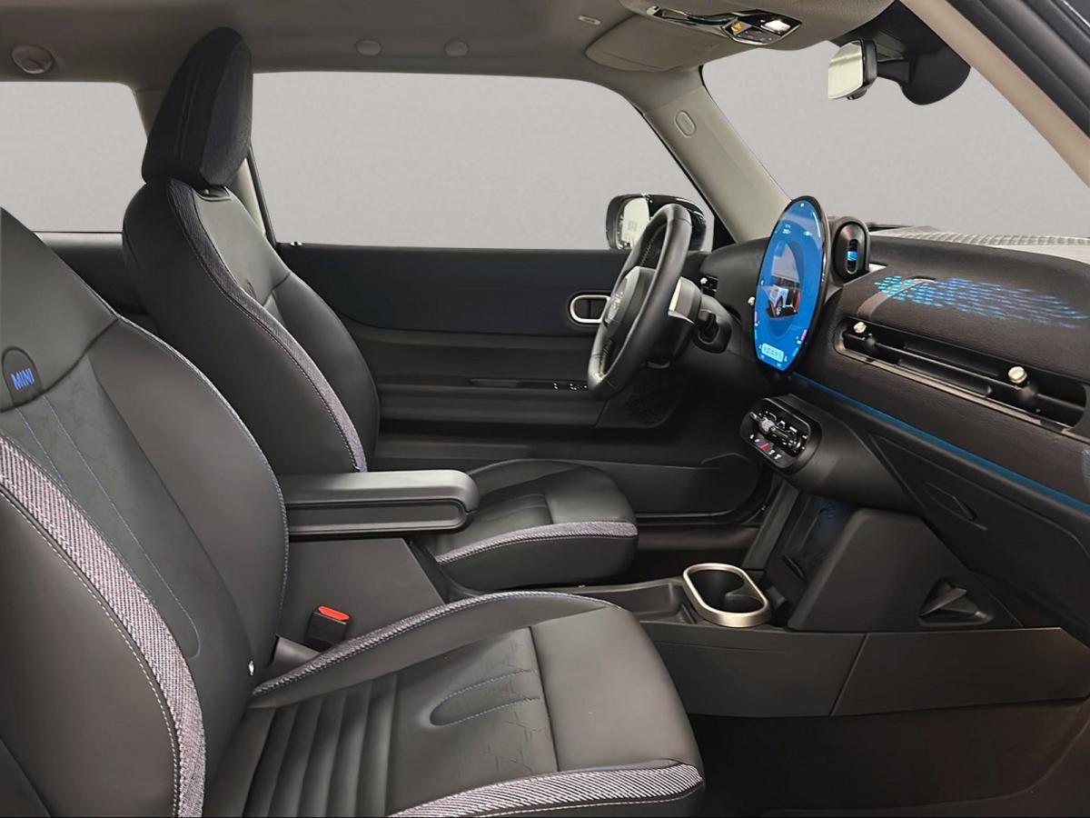 Originalaufnahme des Fahrzeugs Originalaufnahme des Fahrzeugs