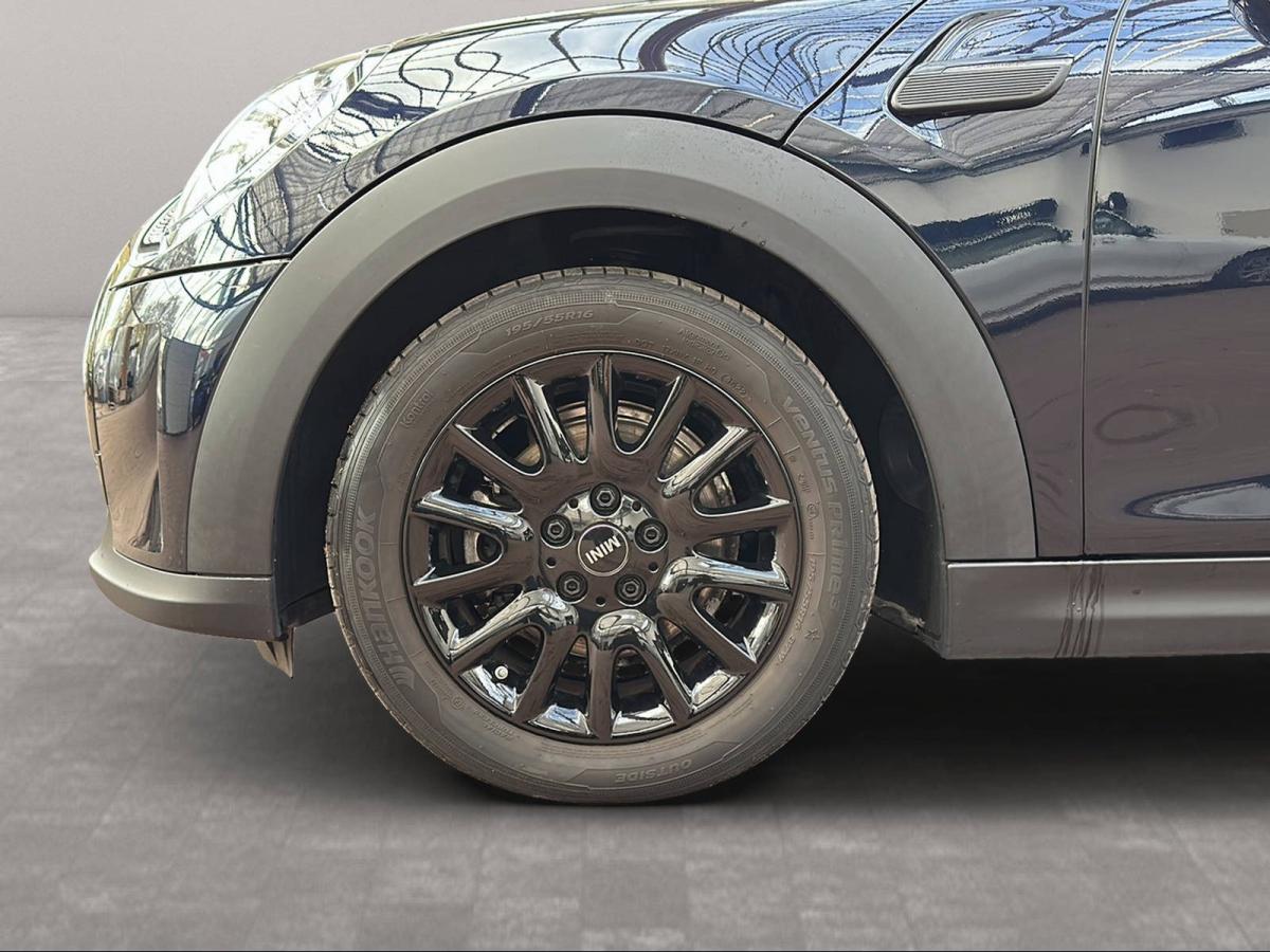 Originalaufnahme des Fahrzeugs Originalaufnahme des Fahrzeugs