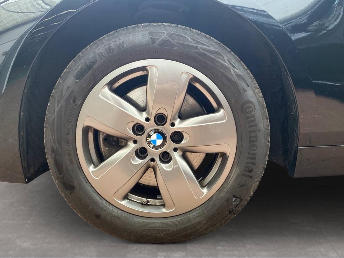 Originalaufnahme des Fahrzeugs Originalaufnahme des Fahrzeugs