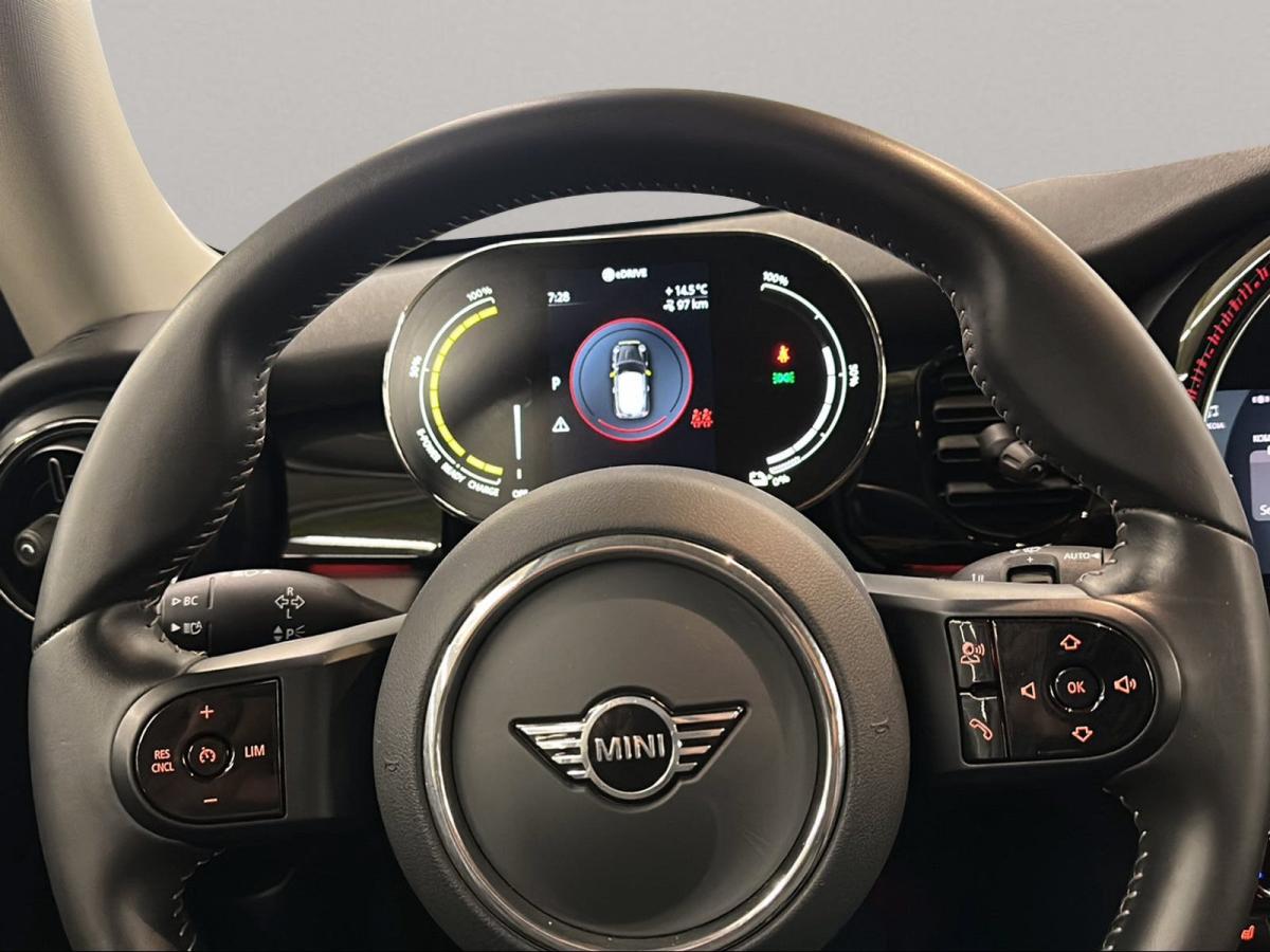 Originalaufnahme des Fahrzeugs Originalaufnahme des Fahrzeugs