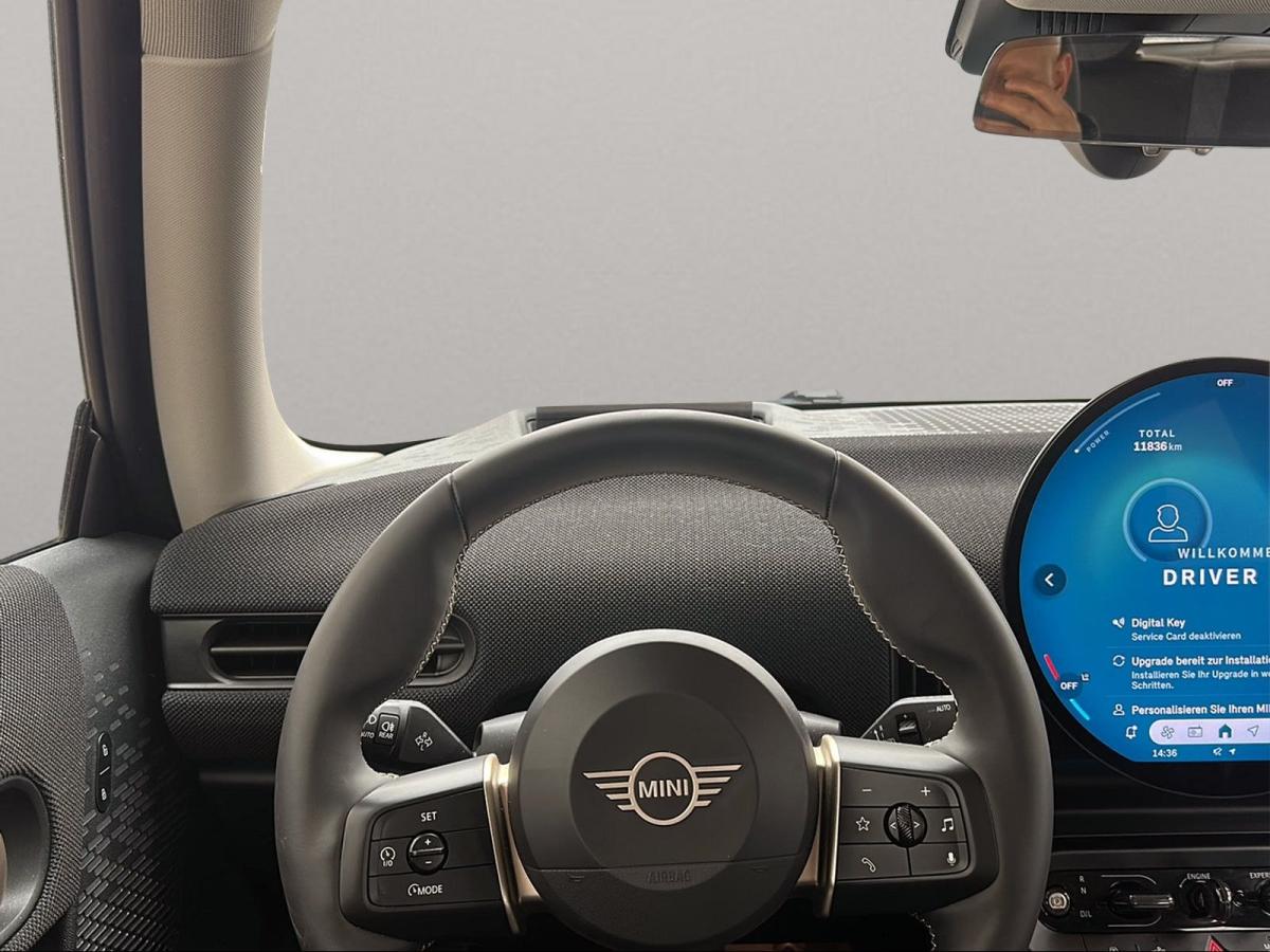 Originalaufnahme des Fahrzeugs Originalaufnahme des Fahrzeugs